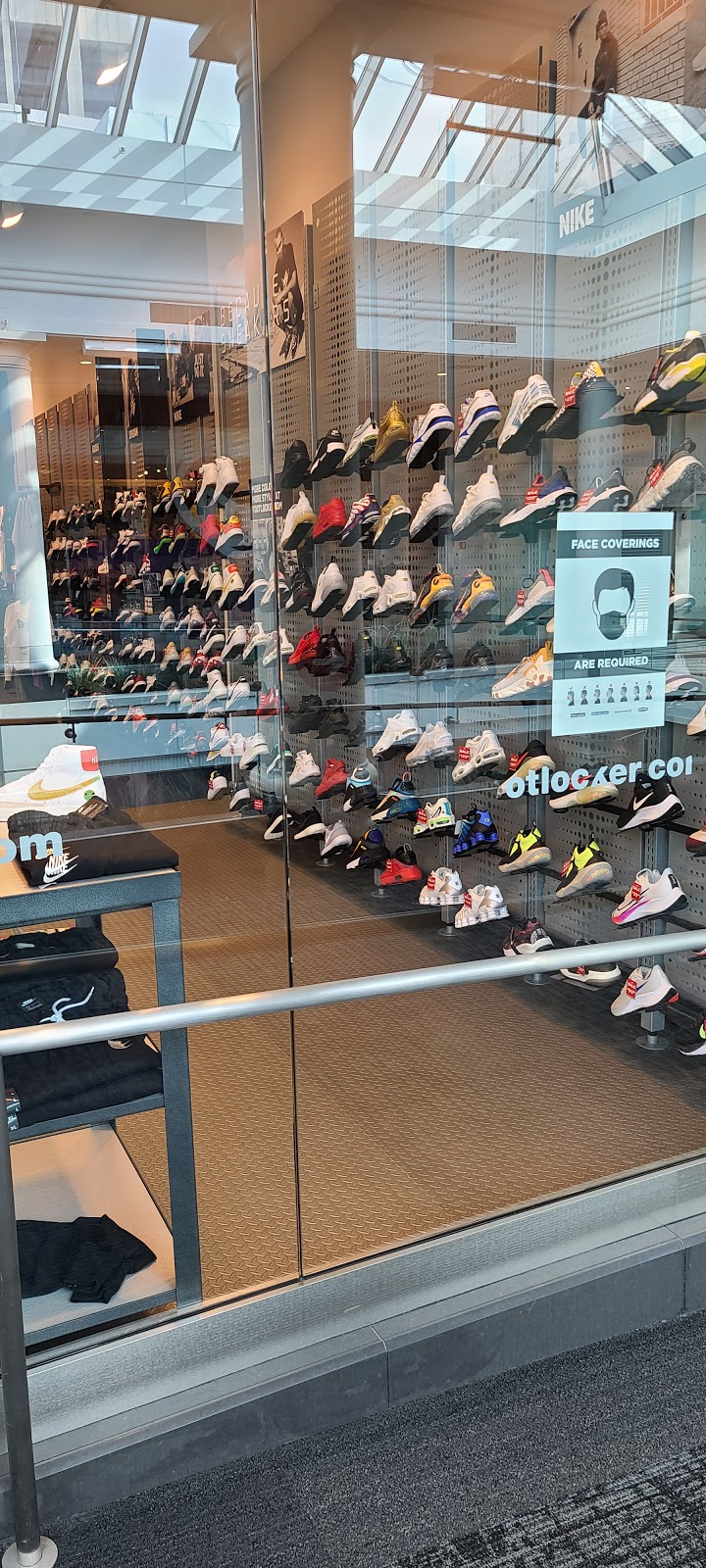 Foot Locker | 125 Westchester Ave Suite 3110A, White Plains, NY 10601 | Phone: (914) 288-0520