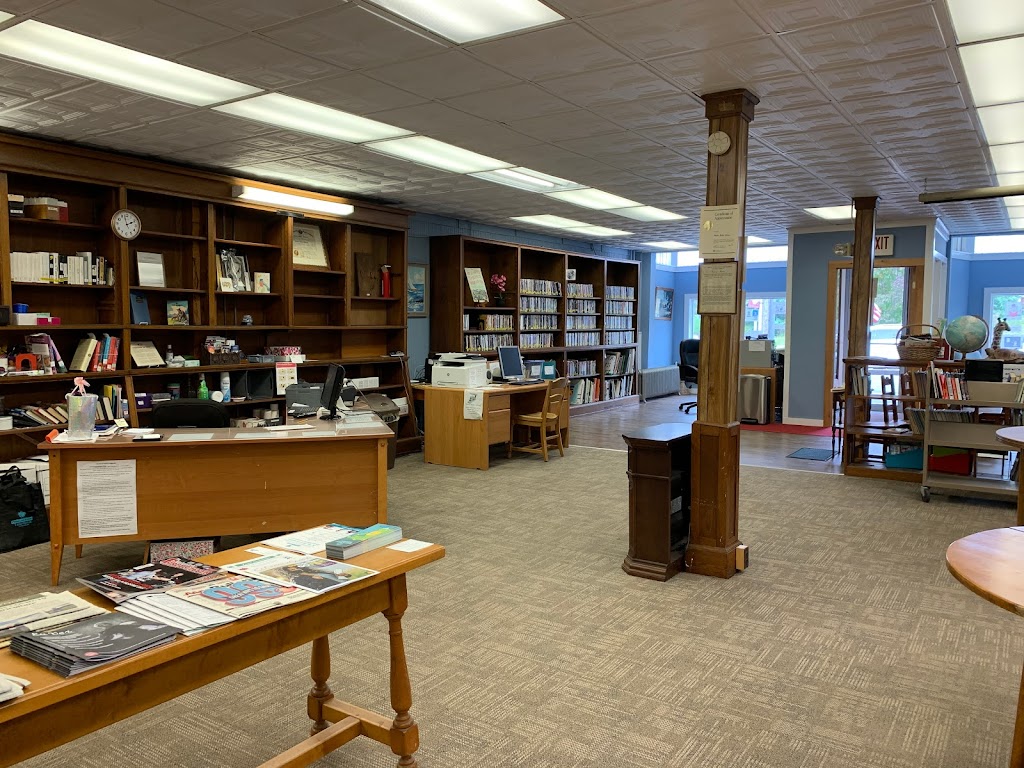 Hunter Public Library | 7965 Main St, Hunter, NY 12442 | Phone: (518) 263-4655