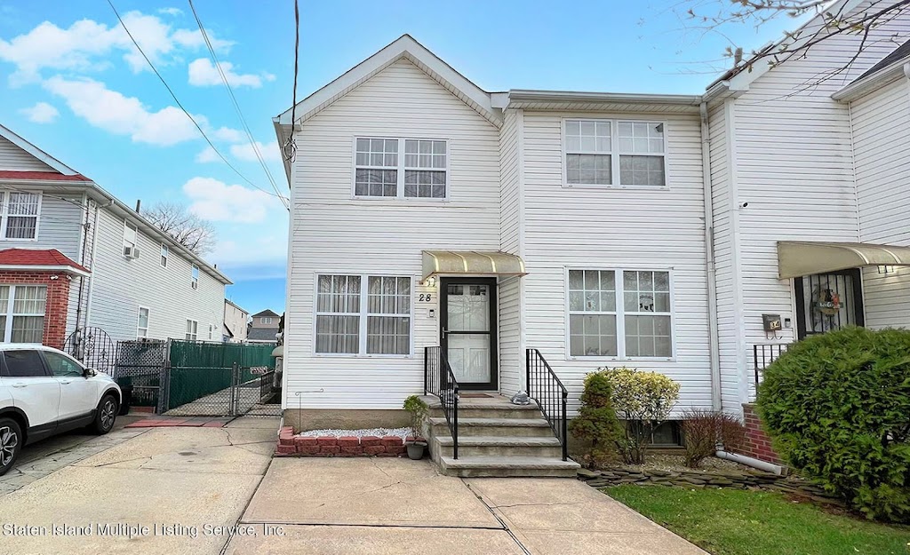 Joann Impellizine - DiTommaso Real Estate | 113 New Dorp Plaza, Staten Island, NY 10306 | Phone: (718) 689-2611