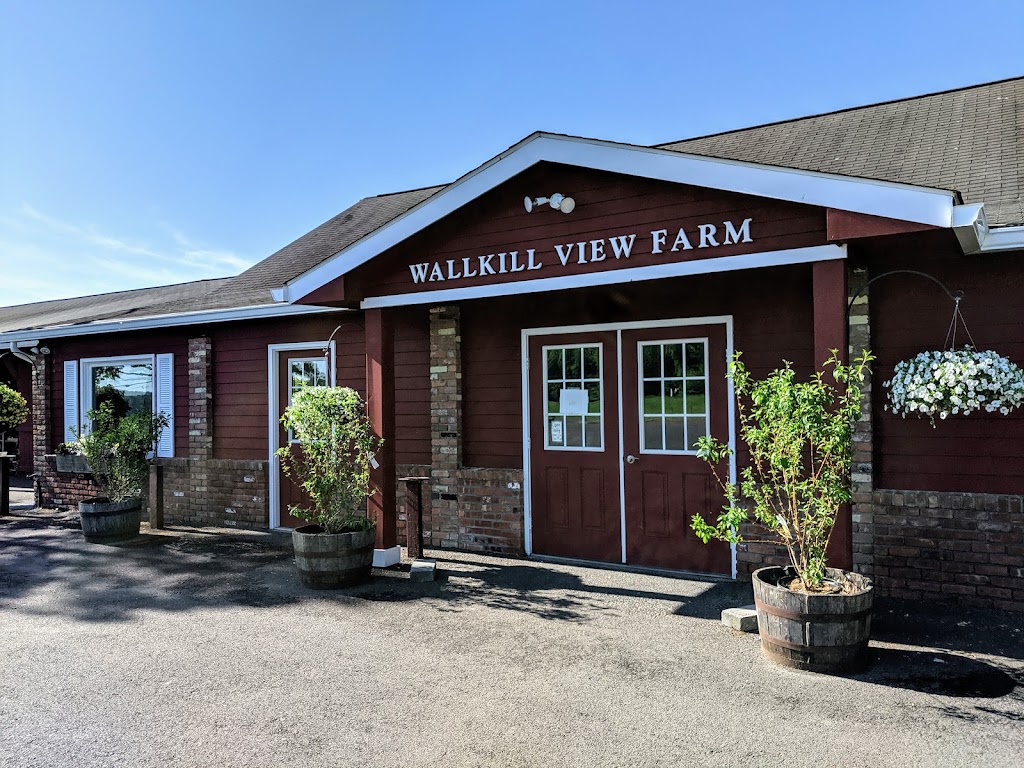 Wallkill View Farm Market | 15 NY-299, New Paltz, NY 12561 | Phone: (845) 255-8050