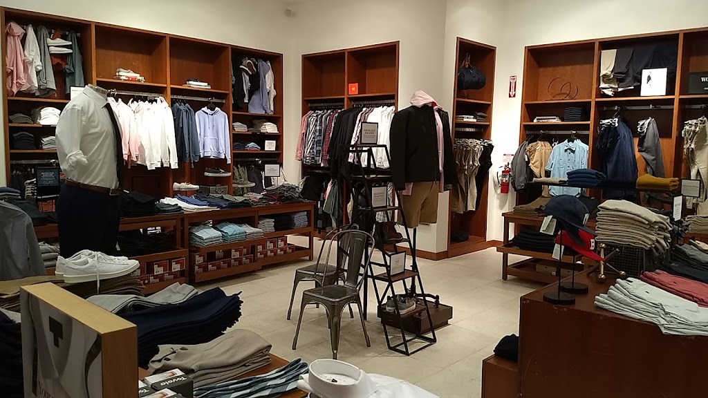 J.Crew | 400 Commons Way #234, Bridgewater, NJ 08807 | Phone: (908) 725-2312