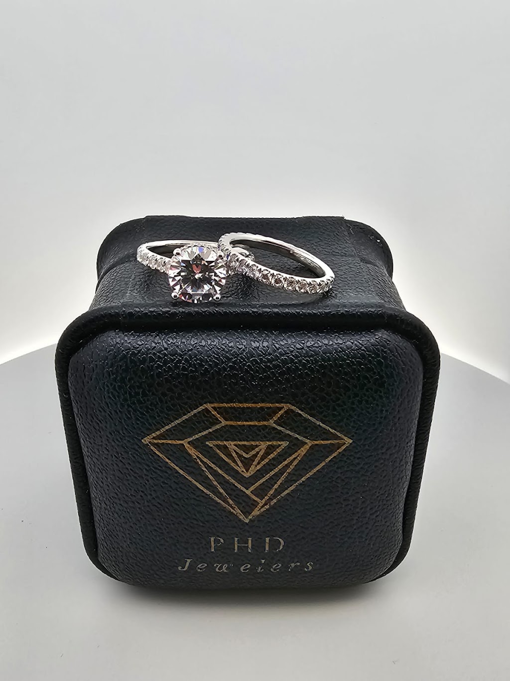 PHD Jewelers | 980 Harvest Dr Suite 200, Blue Bell, PA 19422 | Phone: (610) 679-9191