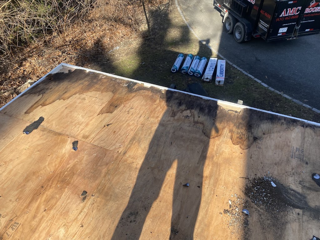 Flat Roof NY - Roof Repair & Installations | 161 Levittown Pkwy, Hicksville, NY 11801 | Phone: (516) 229-1893
