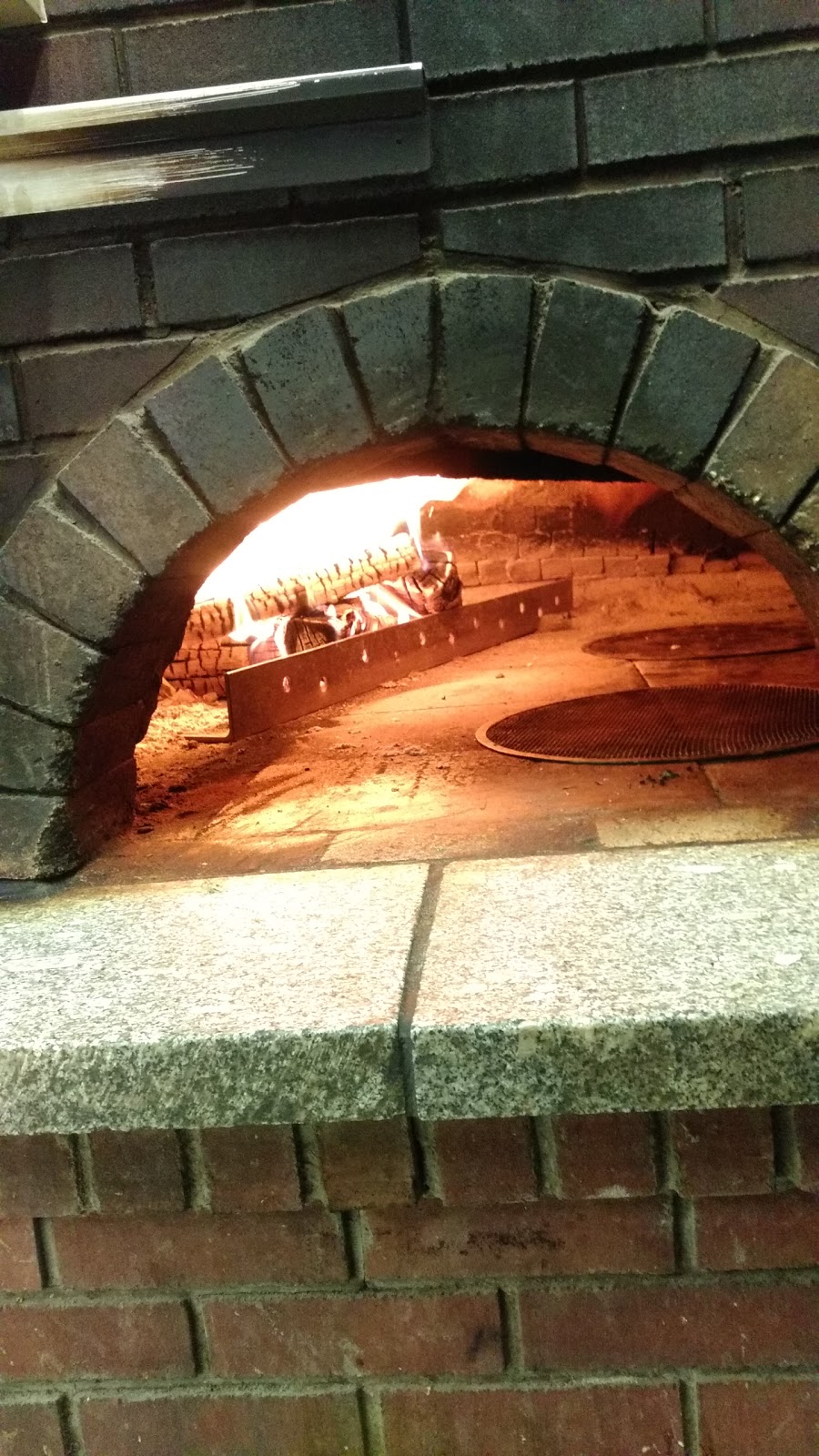 A1 Brick Oven Pizza | 312 Hartford Turnpike, Vernon, CT 06066 | Phone: (860) 872-5555