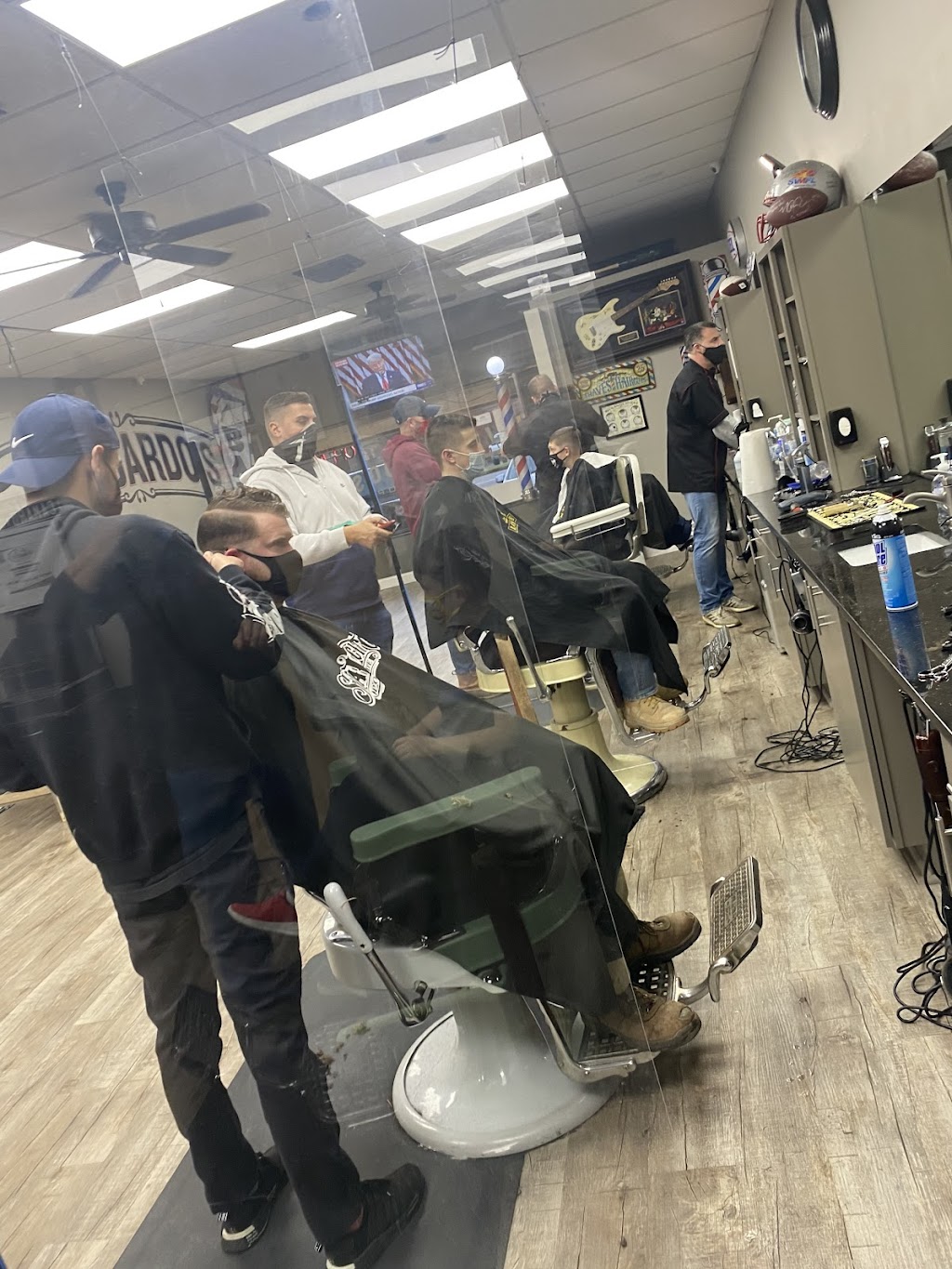 Lombardos Barber Shop | 1201 Meriden-Waterbury Turnpike, Plantsville, CT 06479 | Phone: (860) 863-5865
