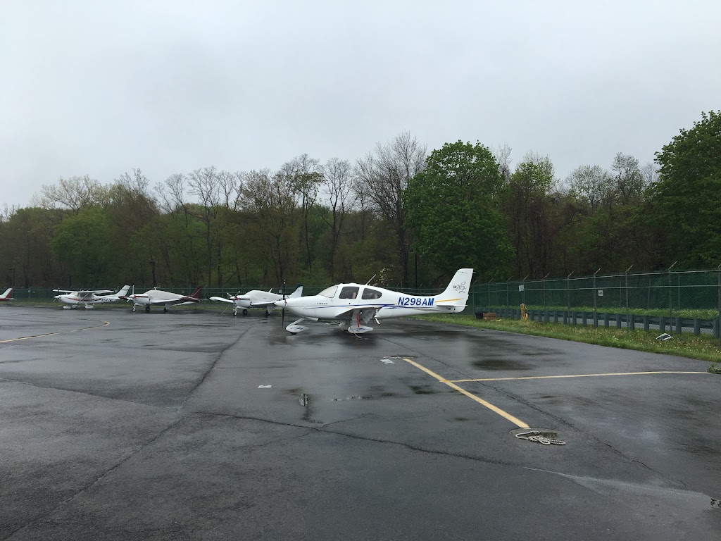 Westchester Flying Club | 67 Tower Rd, West Harrison, NY 10604 | Phone: (203) 463-5116