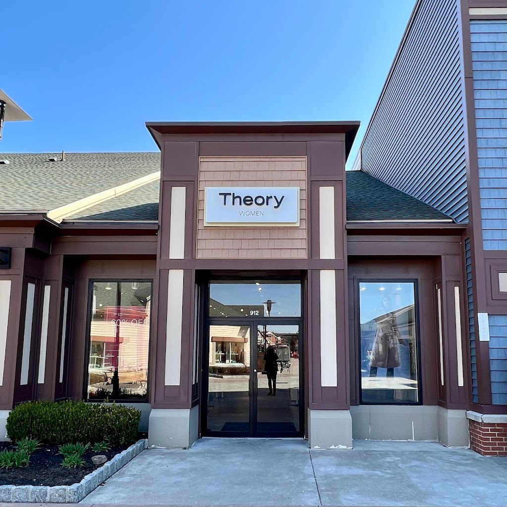 Theory Women Woodbury Outlet | 912 Adirondack Way, Central Valley, NY 10917 | Phone: (845) 928-1130