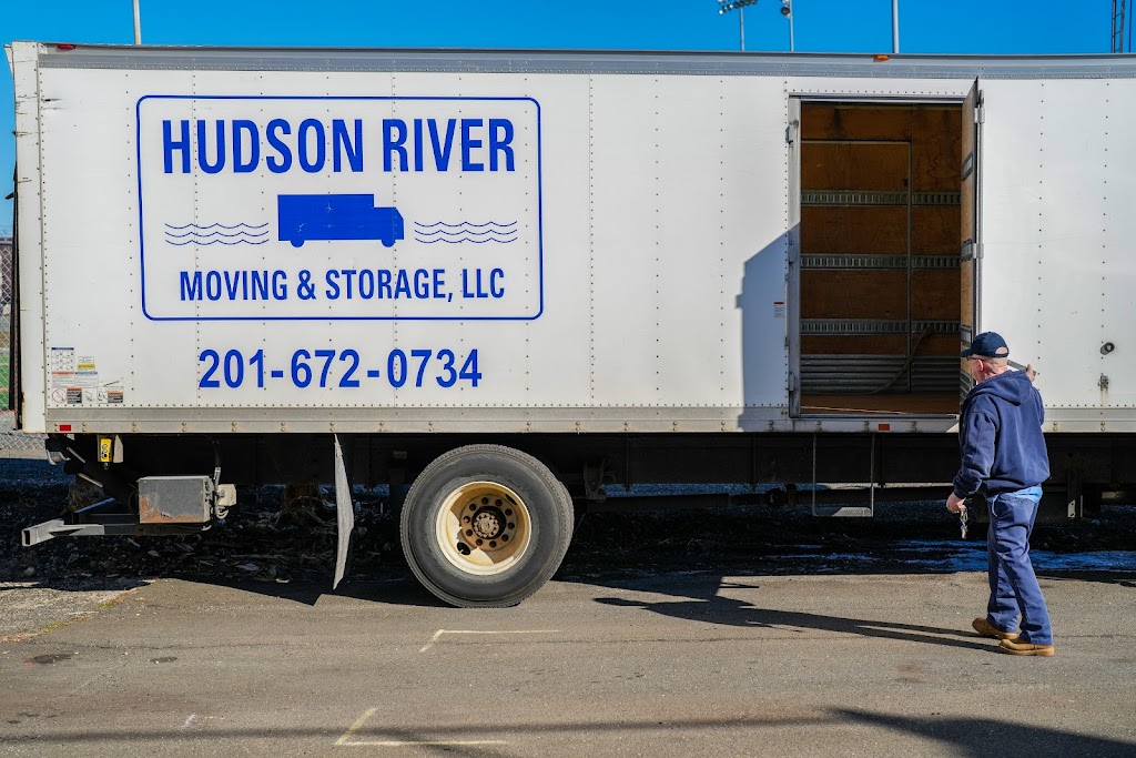 Hudson River Moving & Storage | 501 Windsor Dr, Secaucus, NJ 07094 | Phone: (201) 672-0734