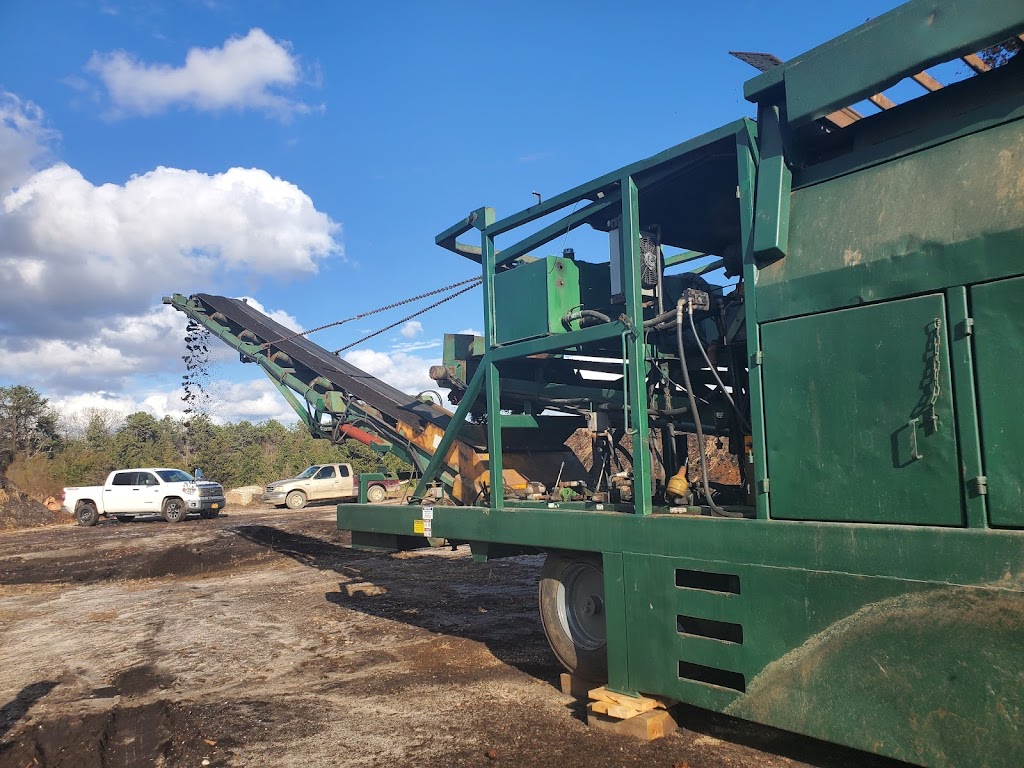 Crown Recycling Facility | 472 Youngs Ave, Calverton, NY 11933 | Phone: (631) 727-3939