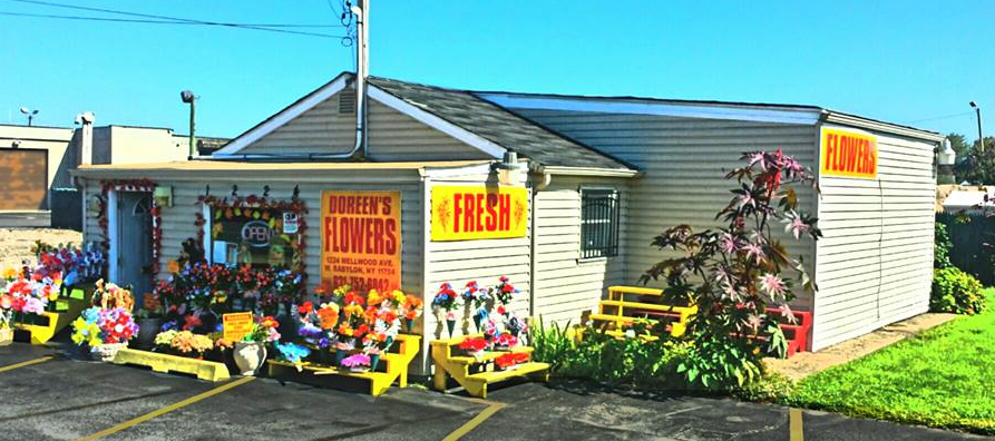 Doreens Flowers | 1224 Wellwood Ave, West Babylon, NY 11704 | Phone: (631) 752-6842