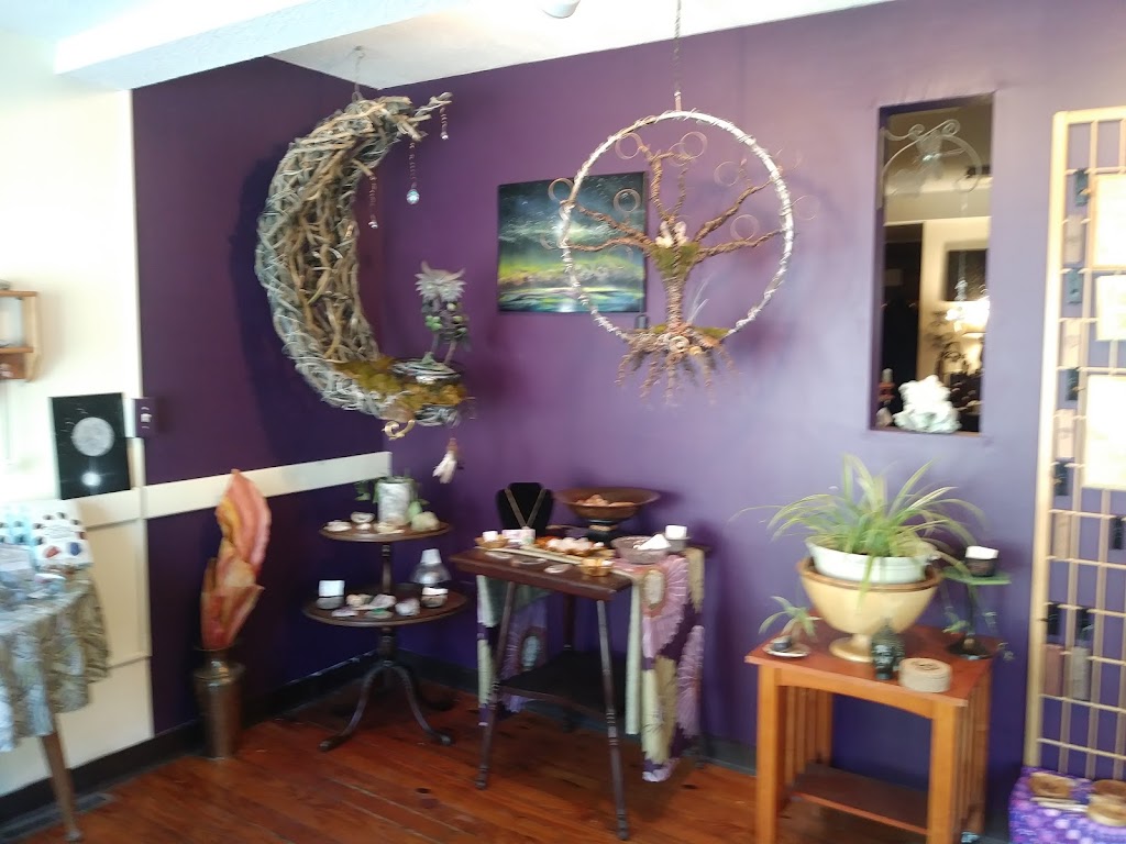 Earth, Wind and Spirit | 216 Main St, Monson, MA 01057 | Phone: (413) 289-9767