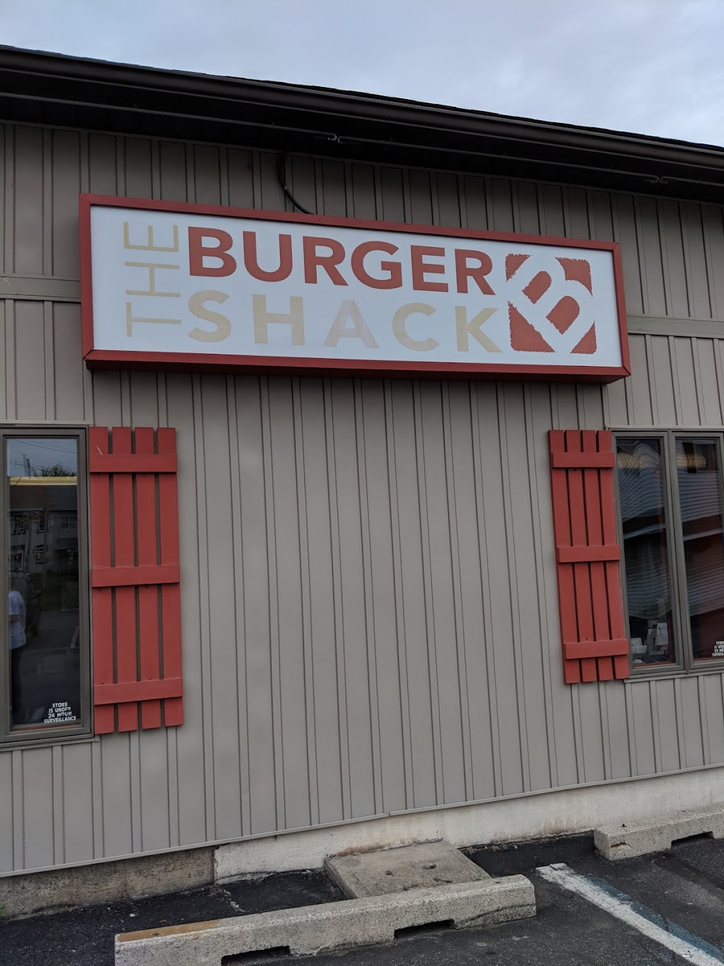 The Burger Shack | 2011 N 1st Ave #3901, Whitehall, PA 18052 | Phone: (610) 443-2077