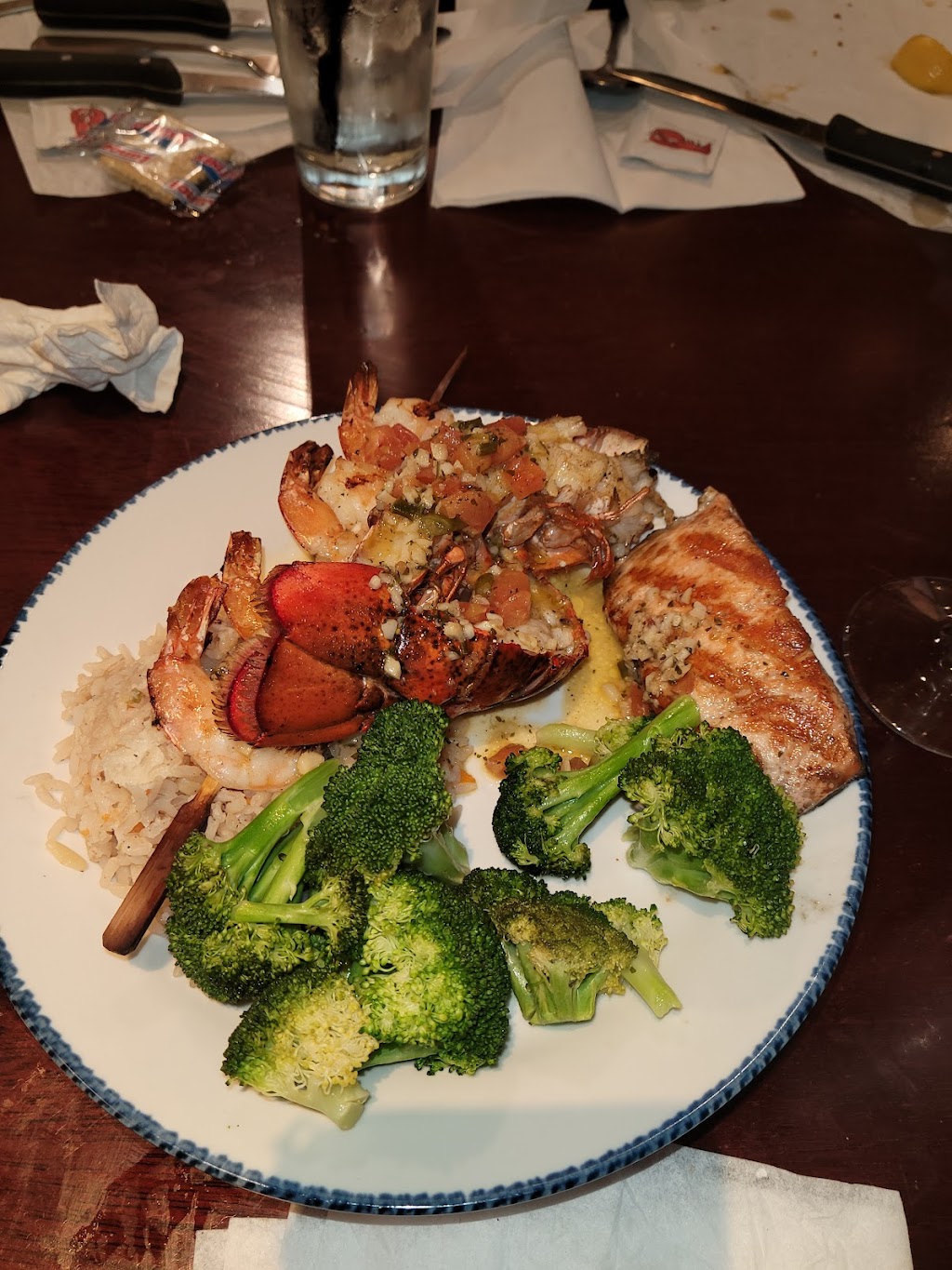 Red Lobster | 455 Gateway Dr, Brooklyn, NY 11239 | Phone: (718) 964-2057