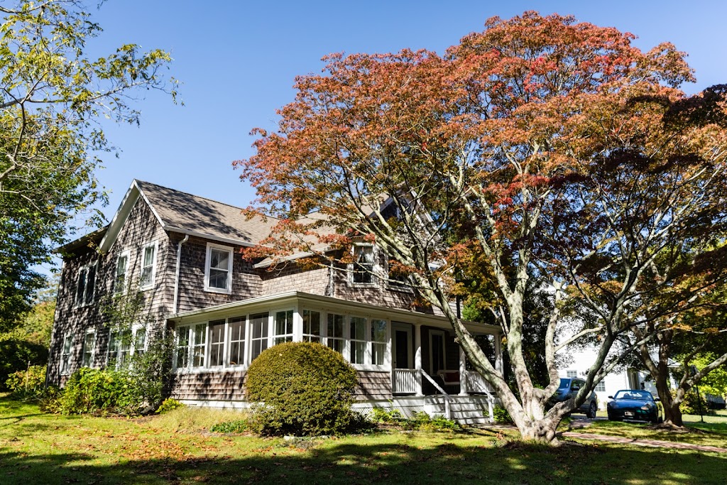 House On Chase Creek | 3 Locust Ave, Shelter Island Heights, NY 11965 | Phone: (631) 559-2296