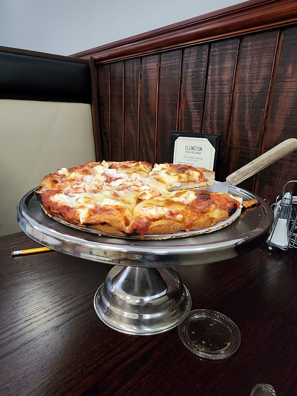 Ellington Pizza | 188 Windsorville Rd, Ellington, CT 06029 | Phone: (860) 872-3554