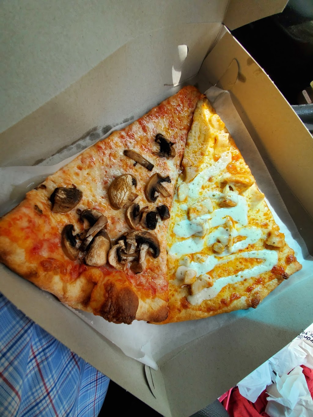 Marios Pizza Cafe | 3620 PA-378, Bethlehem, PA 18015 | Phone: (484) 821-0444