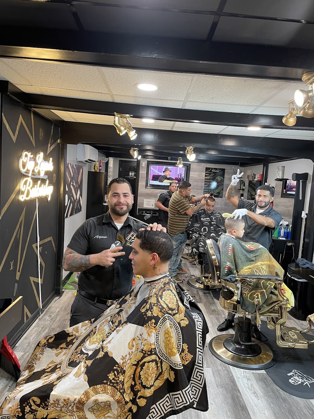 Top Legends Barbershop | 178 Center St, Chicopee, MA 01013 | Phone: (413) 419-6160