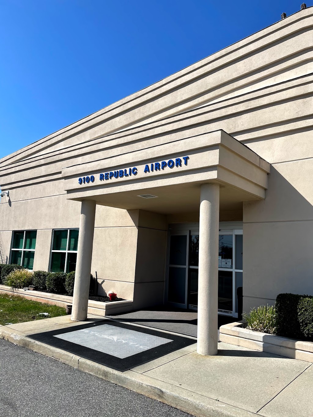 Global Aviation Center | Atlantic Aviation Building, 9100 Republic Airport #106, Farmingdale, NY 11735 | Phone: (631) 391-9110