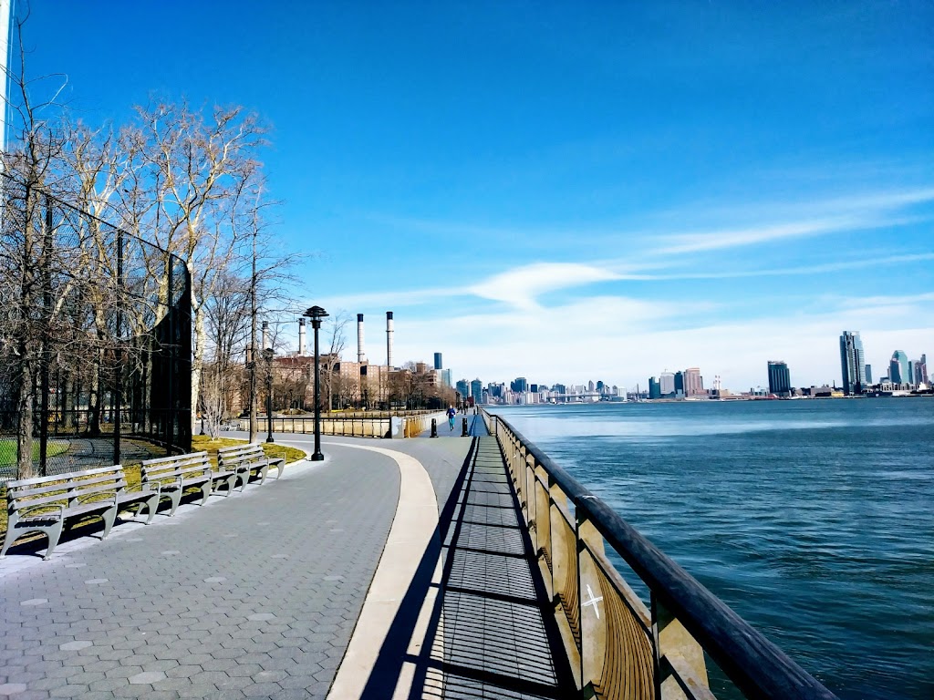 East River Park Field 8 | East River Park, East River Promenade, New York, NY 10009 | Phone: (212) 639-9675