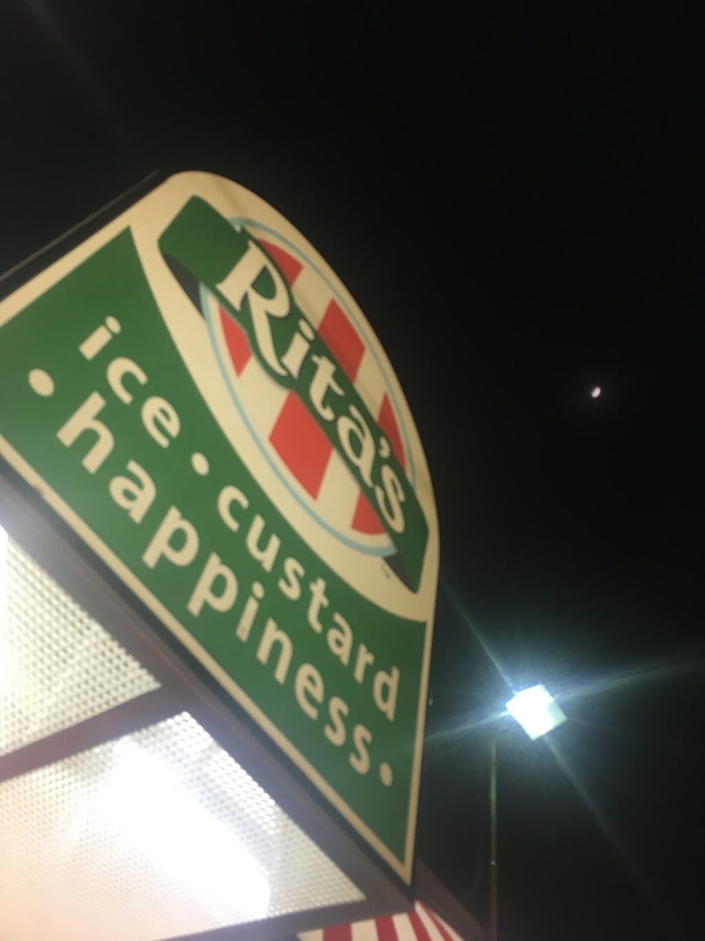 Ritas Italian Ice & Frozen Custard | 815 W Trenton Ave, Morrisville, PA 19067 | Phone: (215) 736-2656