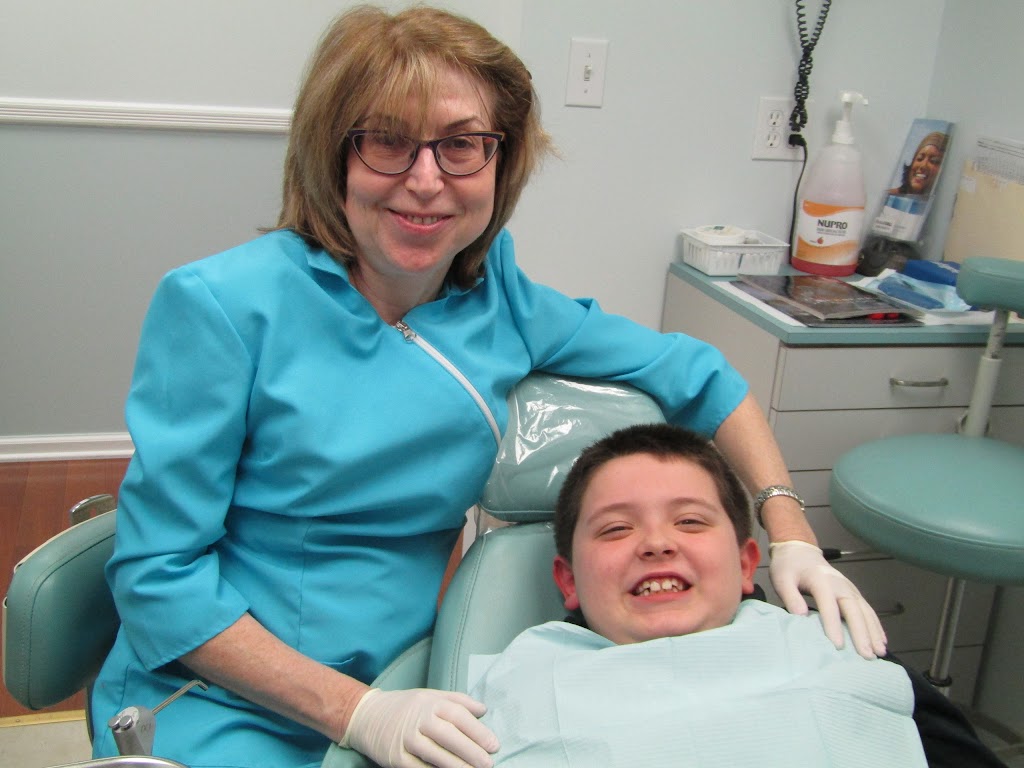 Jamesburg Family Dentistry | 190 Buckelew Ave, Jamesburg, NJ 08831 | Phone: (732) 521-0550