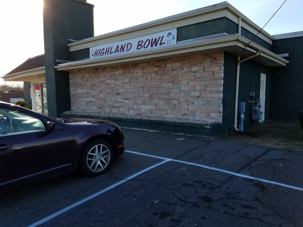 Highland Bowl | 1211 Highland Ave, Cheshire, CT 06410 | Phone: (203) 272-6500