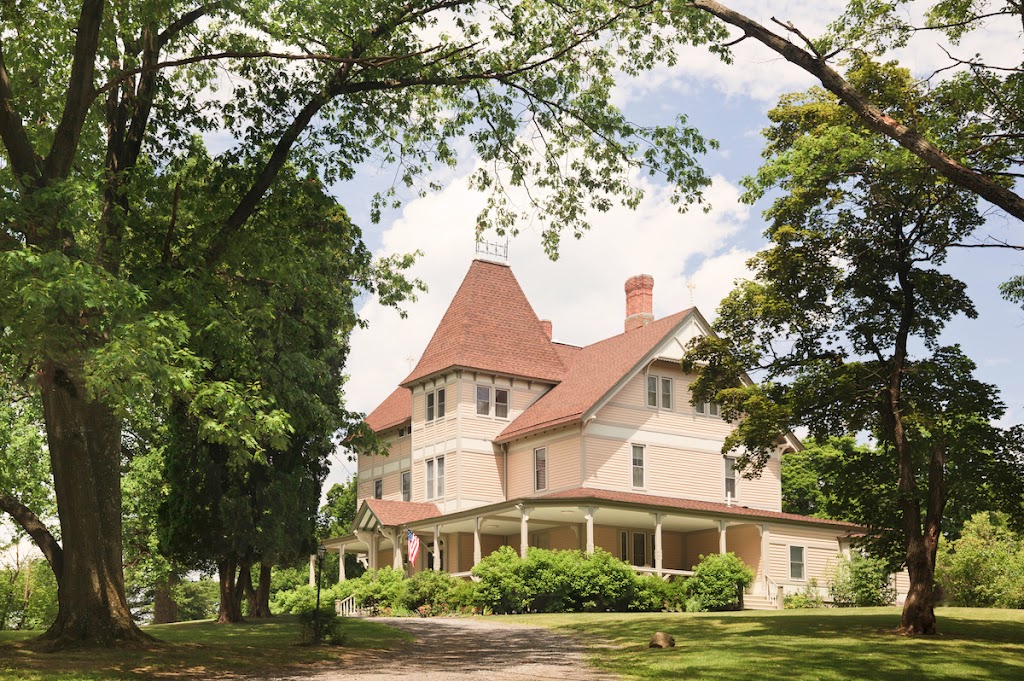 Mount Merino Manor Vacation House | 4317 NY-23, Hudson, NY 12534 | Phone: (518) 828-5583