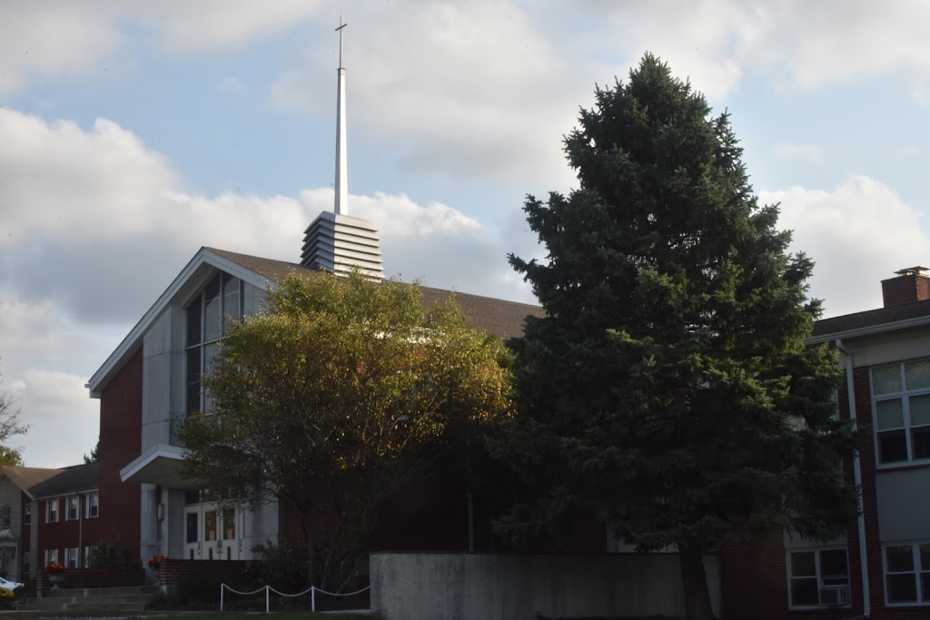 Corpus Christi Church | 900 Sumneytown Pike, Lansdale, PA 19446 | Phone: (215) 855-1311