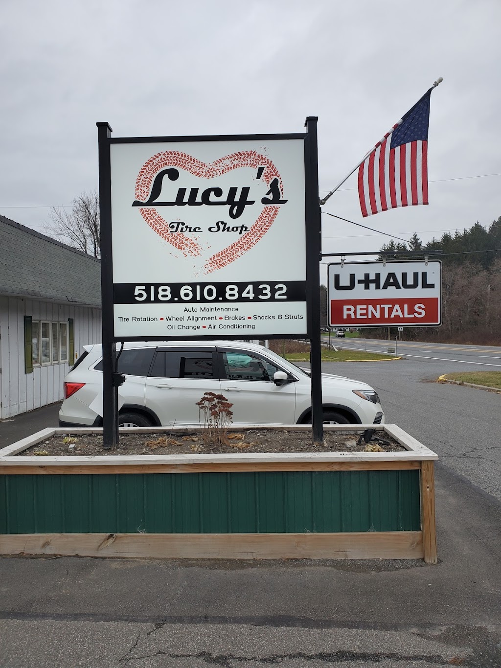 Lucys Tire Shop | 2763 NY-9H, Kinderhook, NY 12106 | Phone: (518) 610-8432