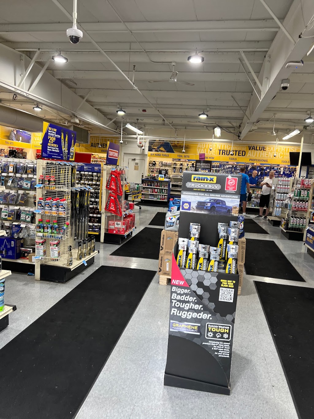 NAPA Auto Parts | 1260 Newfield St, Middletown, CT 06457 | Phone: (860) 635-3055