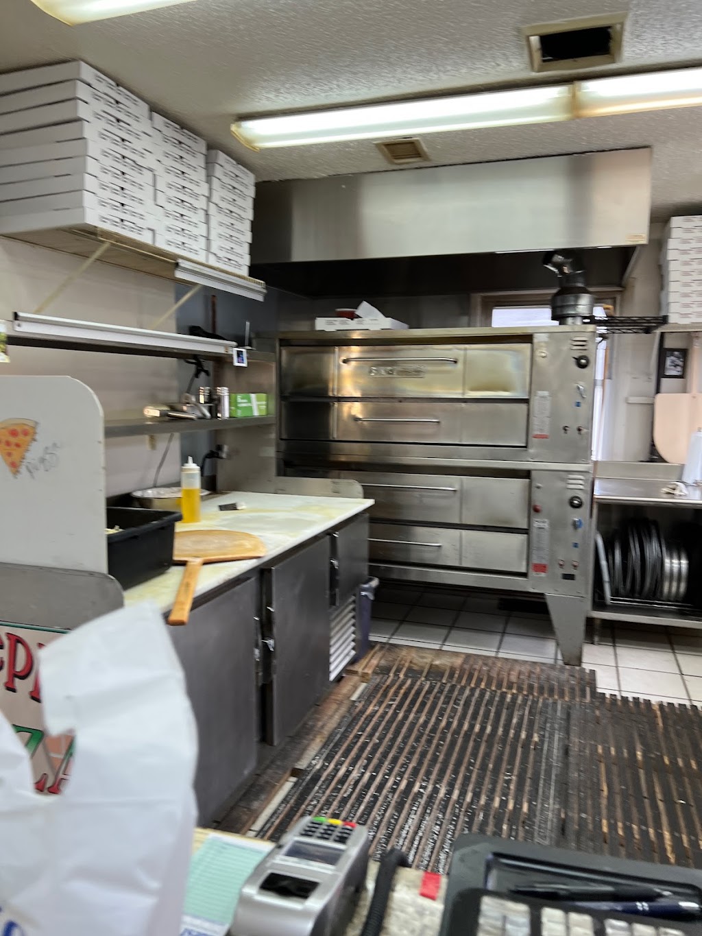Giuseppes Pizza-Green Brook | 937 Washington Ave, Green Brook Township, NJ 08812 | Phone: (732) 968-8800