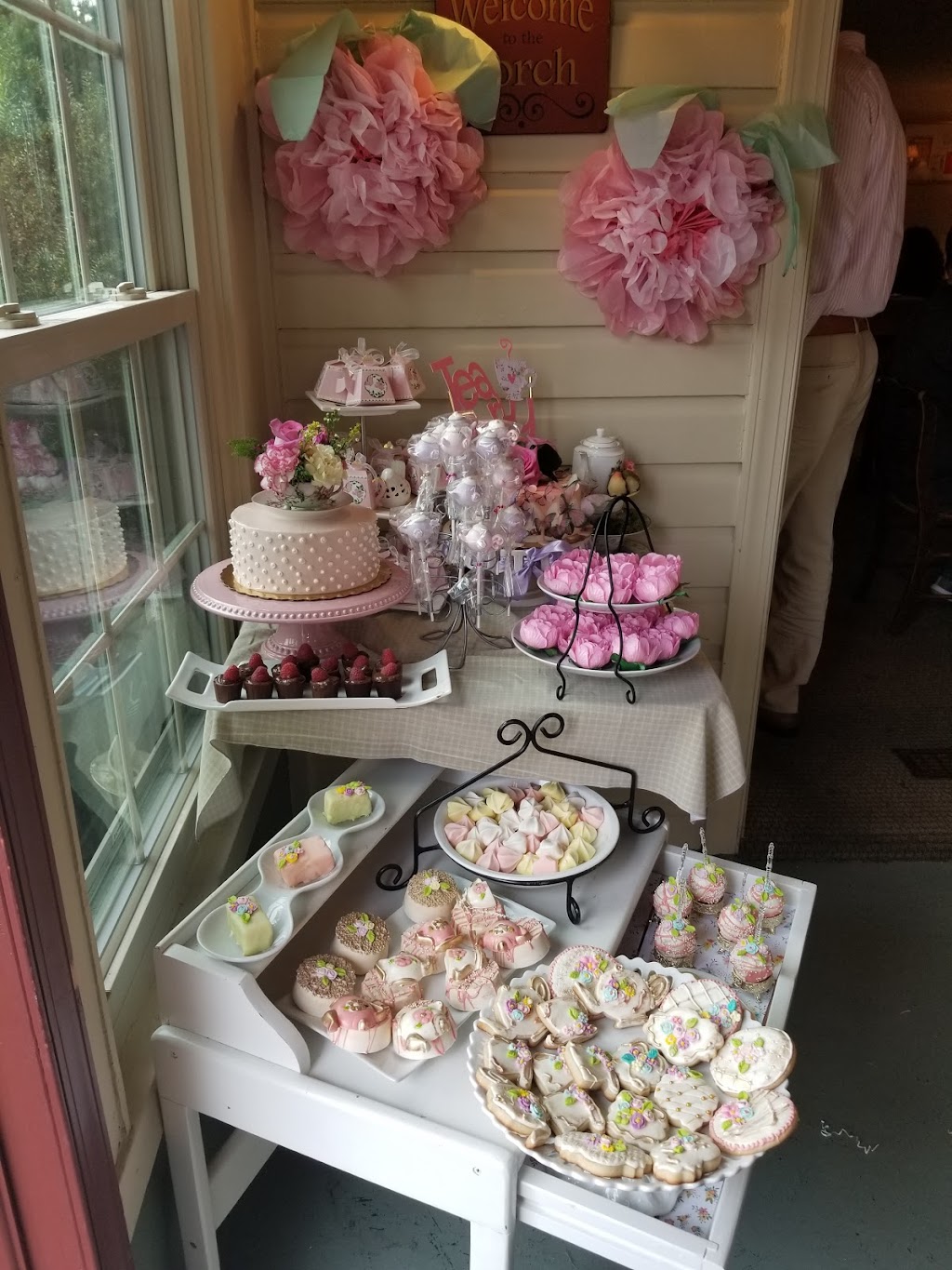 The Talking Teacup | 301 W Butler Ave, Chalfont, PA 18914 | Phone: (215) 997-8441