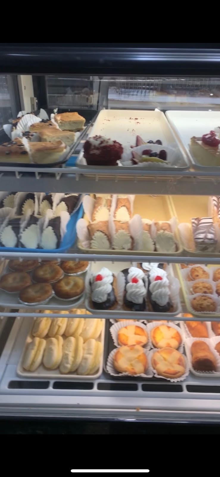 Polito Bakery | 3365 Hillside Avenue, New Hyde Park, NY 11040 | Phone: (516) 248-6618