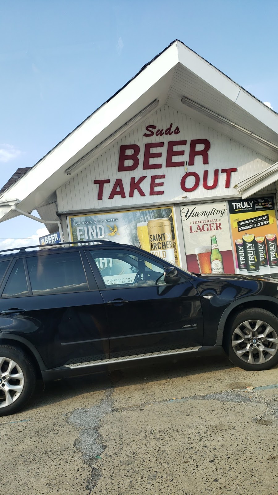 Suds Wine, Beer & Food Take-Out | 2401 Old Lincoln Hwy, Feasterville-Trevose, PA 19053 | Phone: (215) 638-9484