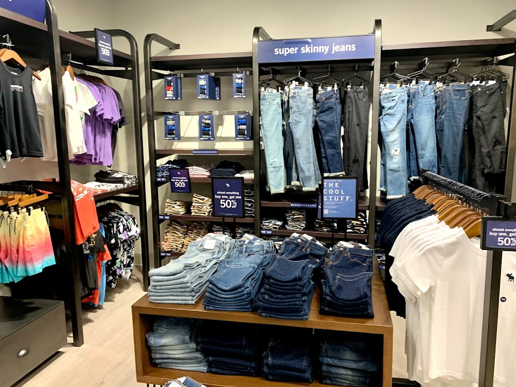 Abercrombie Kids | 651 Kapkowski Rd Suite #1098, Elizabeth, NJ 07201 | Phone: (908) 345-8002