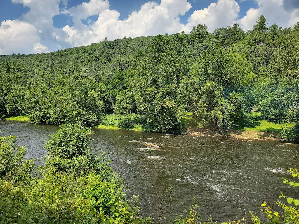Two River Junction | 106 Scenic Dr, Lackawaxen, PA 18435 | Phone: (570) 685-2010