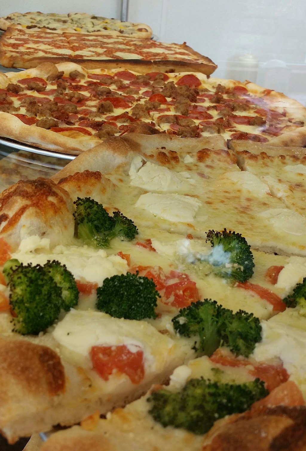 Nicks Pizza And Pasta | 1636 NJ-72, Manahawkin, NJ 08050 | Phone: (609) 607-7701