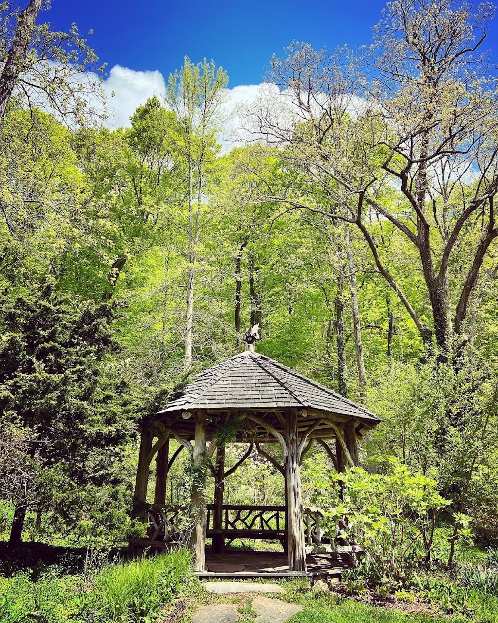 Leonard J Buck Garden Visitor Center | 11 Layton Rd, Far Hills, NJ 07931 | Phone: (908) 722-1200