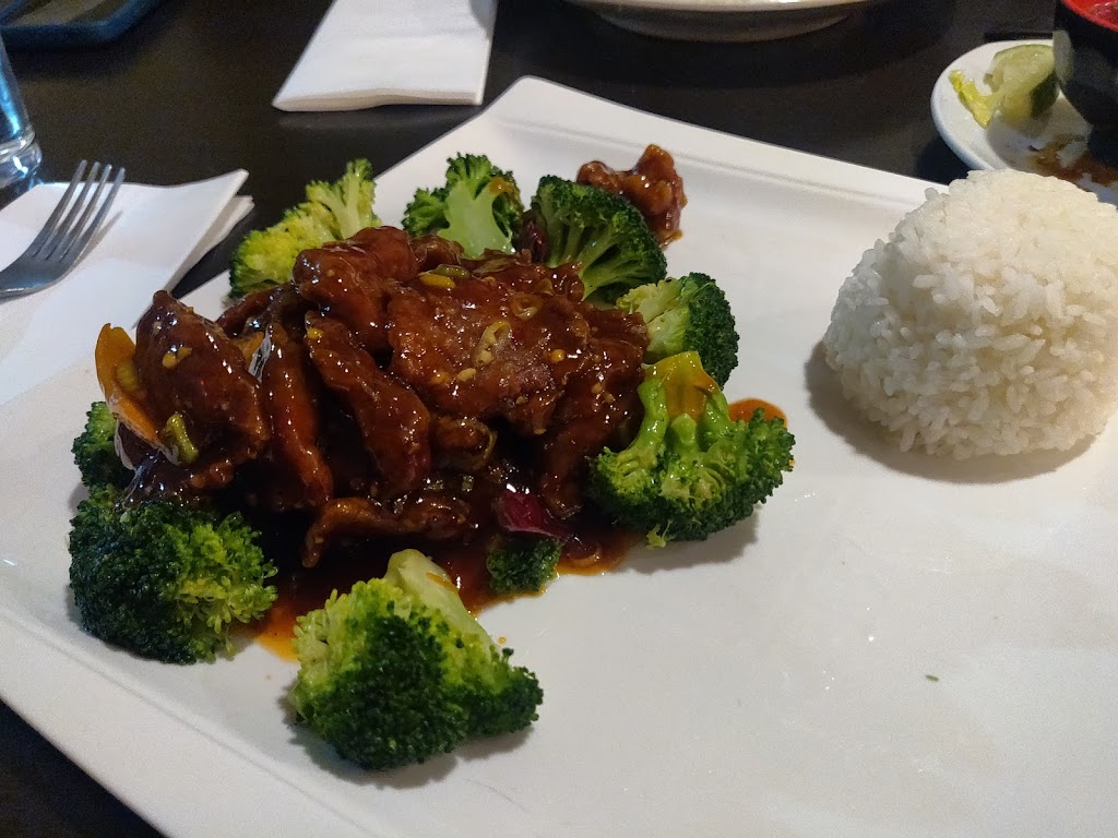 Toyo Hibachi & Asian Fusion | 464 S Main St, Colchester, CT 06415 | Phone: (860) 537-3800