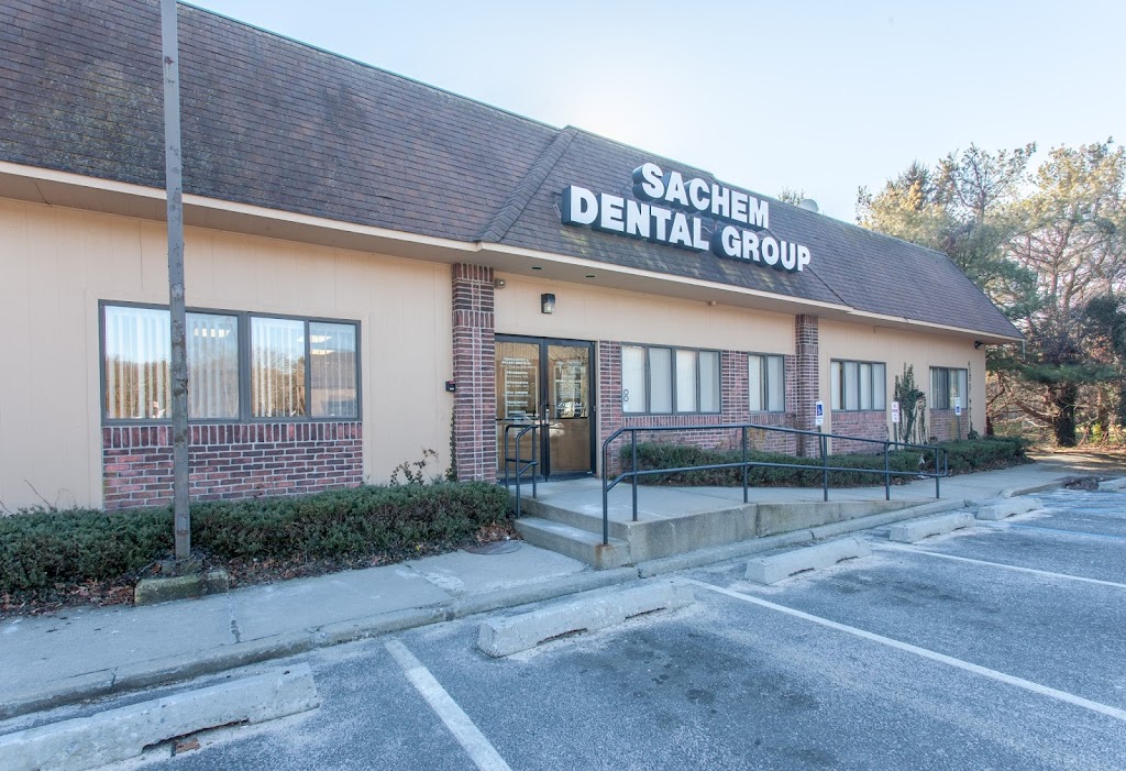 Sachem Dental Group - Holbrook Road | 470 Patchogue-Holbrook Rd, Holbrook, NY 11741 | Phone: (631) 589-8485
