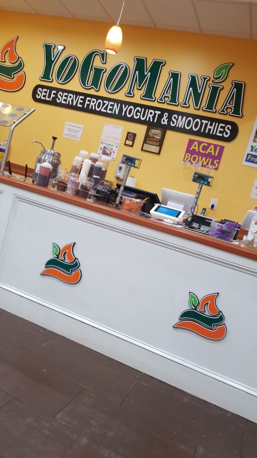 YoGoMania Frozen Yogurts, ACAI Bowls | 315 Main St, Holbrook, NY 11741 | Phone: (631) 438-0323