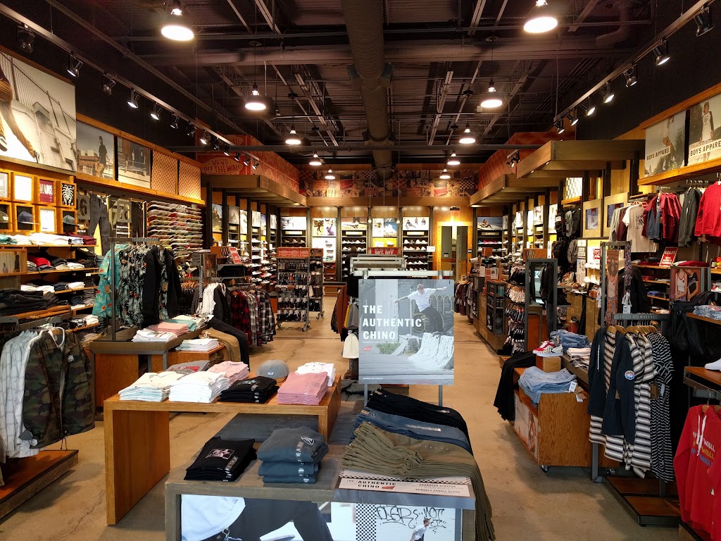 Vans | 250 Lehigh Valley Mall Suite #2063A, Whitehall, PA 18052 | Phone: (610) 264-2830