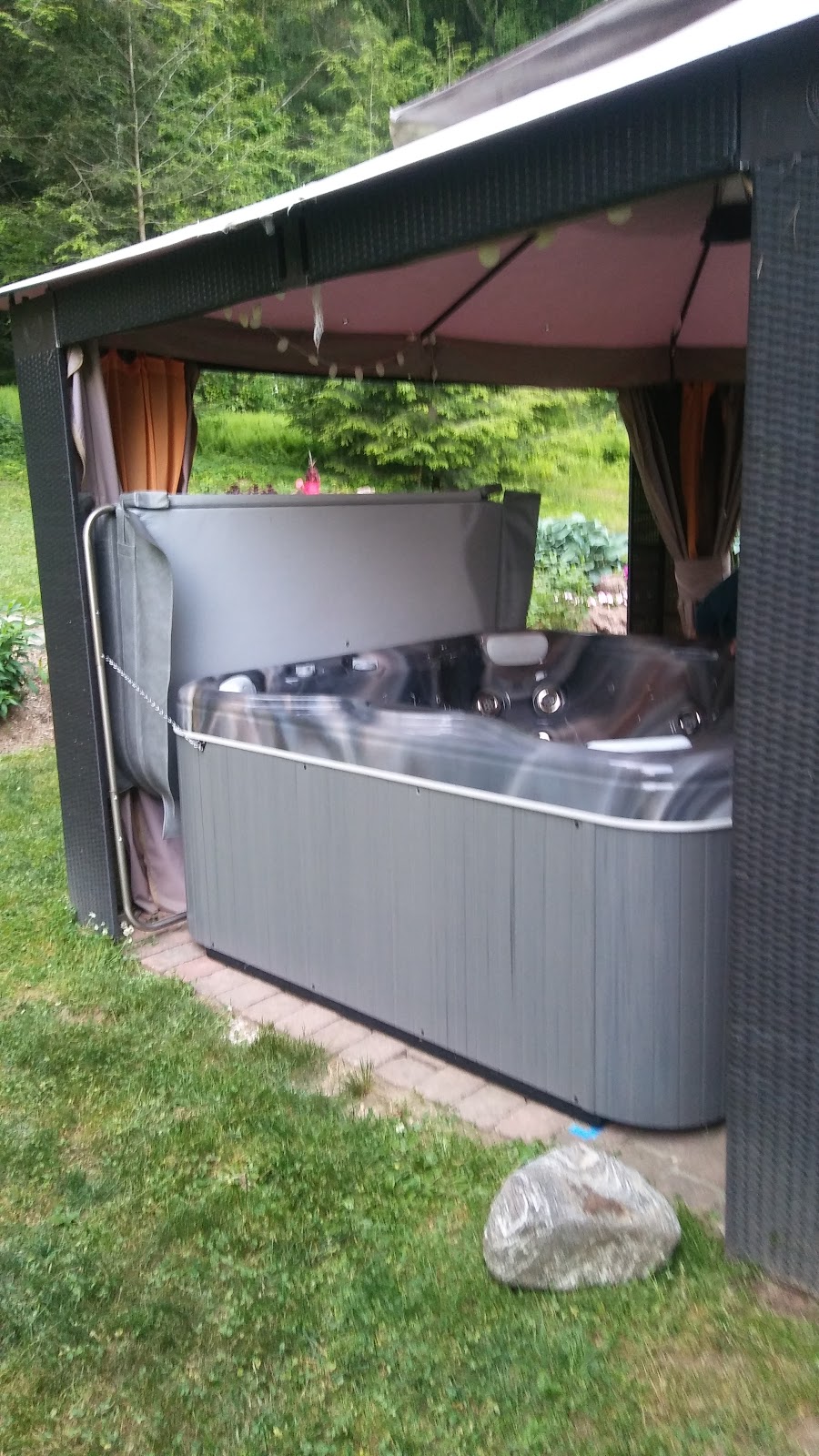 Premium Hot Tub Movers | 12 Klondike Ave, Westfield, MA 01085 | Phone: (413) 505-6901