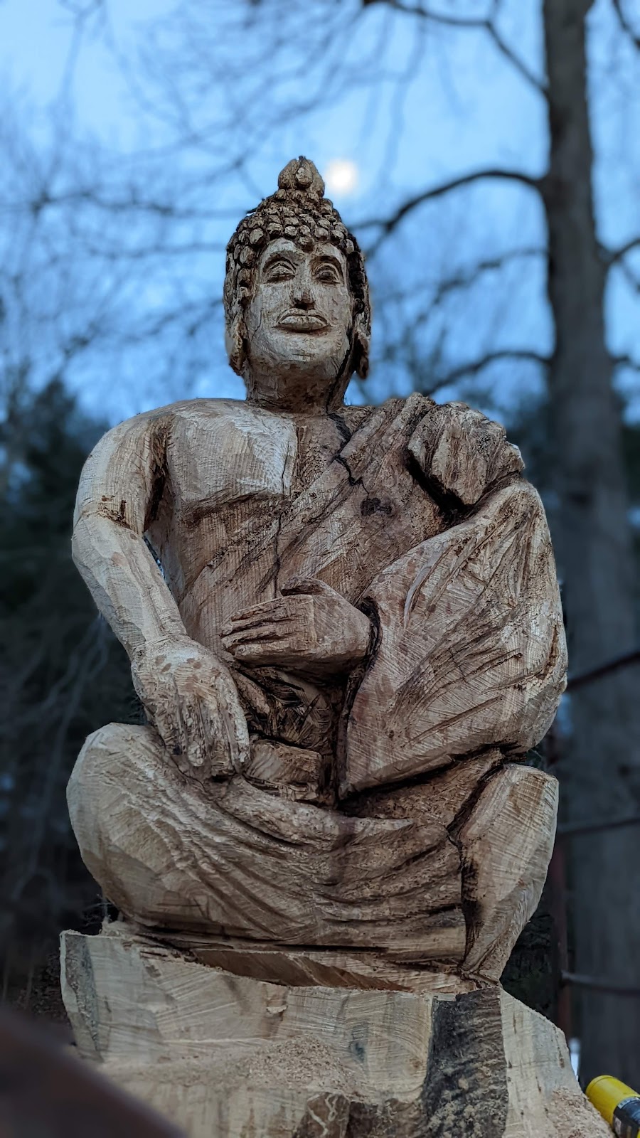 M plus F Creations custom chainsaw carvings | 280 Carrie Lane, Harleysville, PA 19438 | Phone: (267) 614-0028