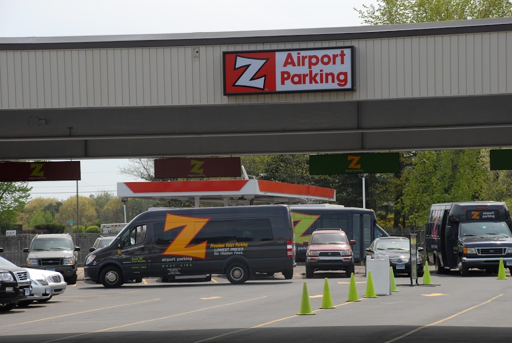 Z Airport Parking Lot (Propark) | 3 International Dr, East Granby, CT 06026 | Phone: (860) 653-7667