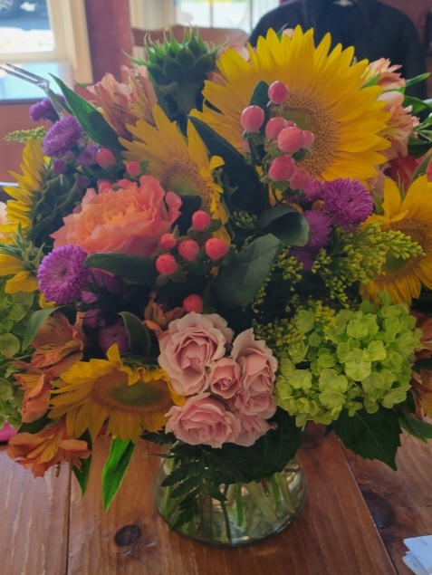 Chesterfield Floral Co | 307 Bordentown Chesterfield Rd, Chesterfield Township, NJ 08515 | Phone: (609) 298-1212