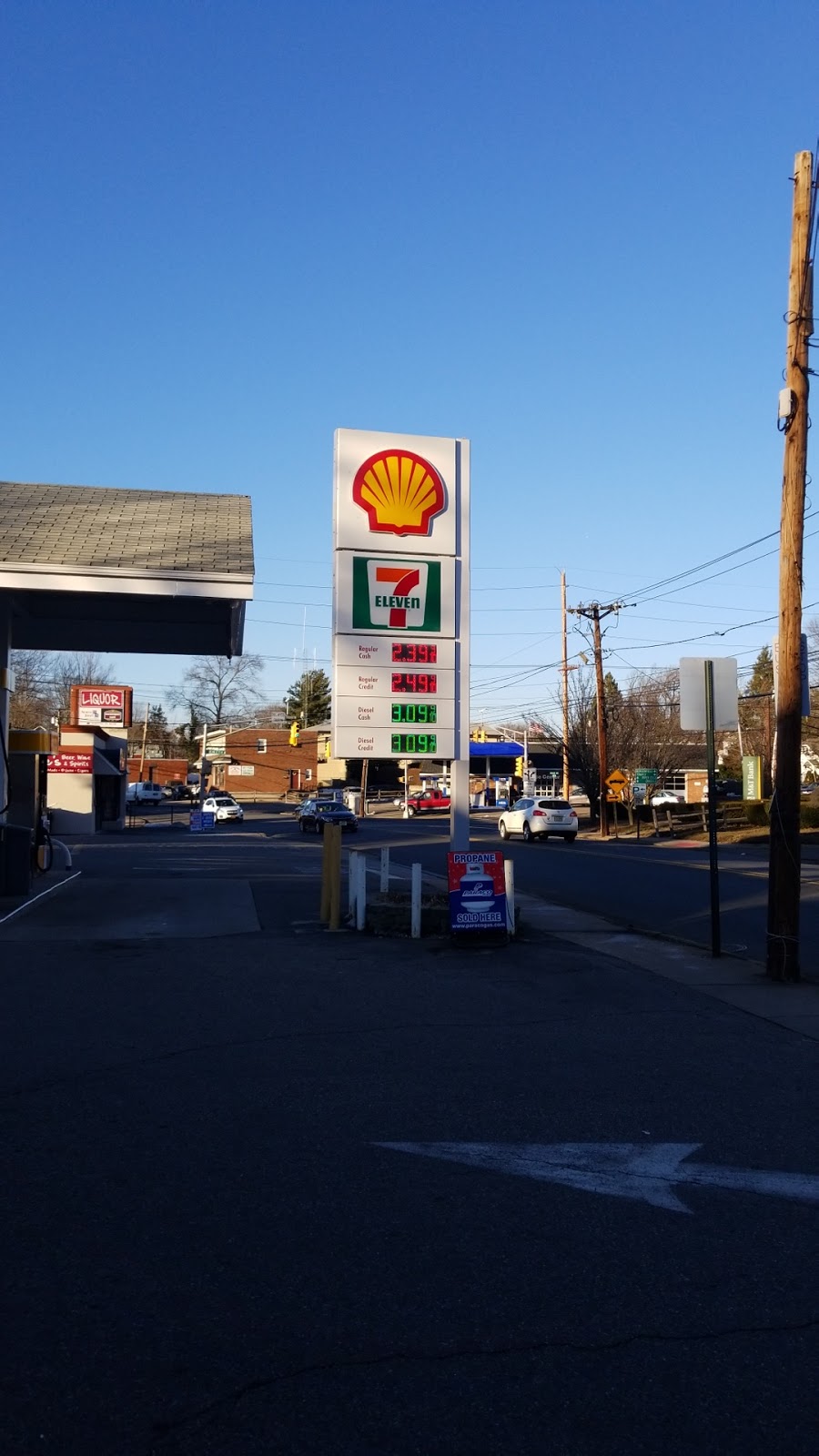 7-Eleven | 720 River Dr, New Milford, NJ 07646 | Phone: (201) 261-2657