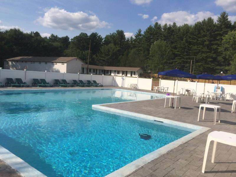 Catskill Mountains Resort | 211 Mail Rd, Barryville, NY 12719 | Phone: (718) 490-5938