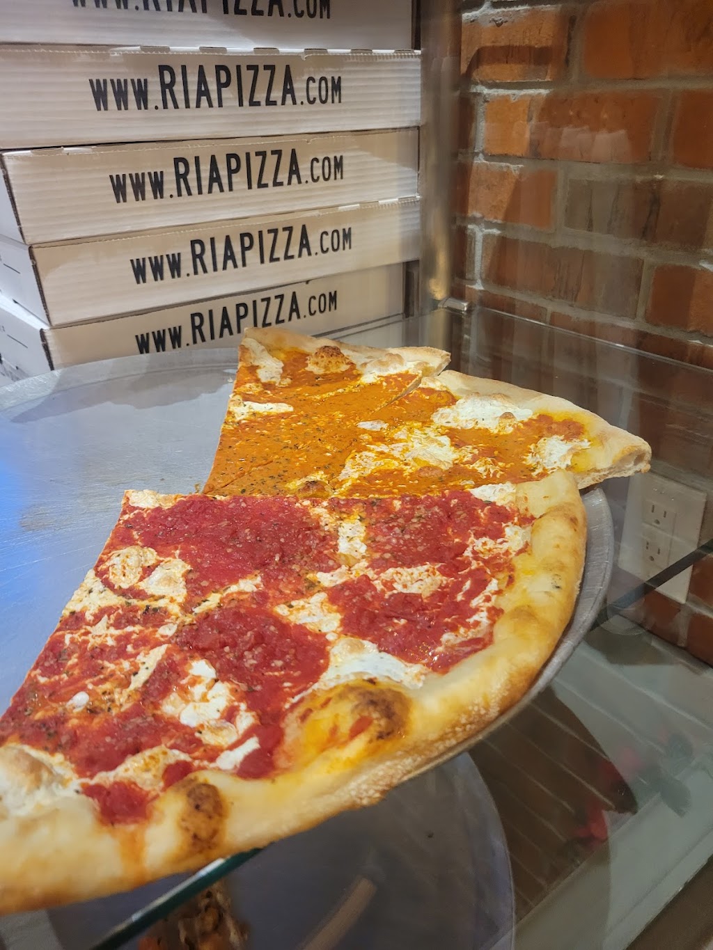 Romeo’s Pizza Italian American | 177 Elton Adelphia Rd, Freehold Township, NJ 07728 | Phone: (732) 431-2002