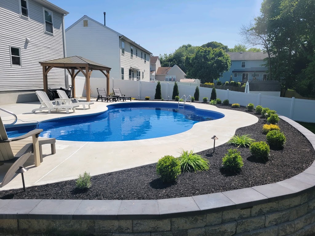 Stone Castle Pools and Spas | 550 Bridgeton Pike, Mantua Township, NJ 08051 | Phone: (856) 712-5772